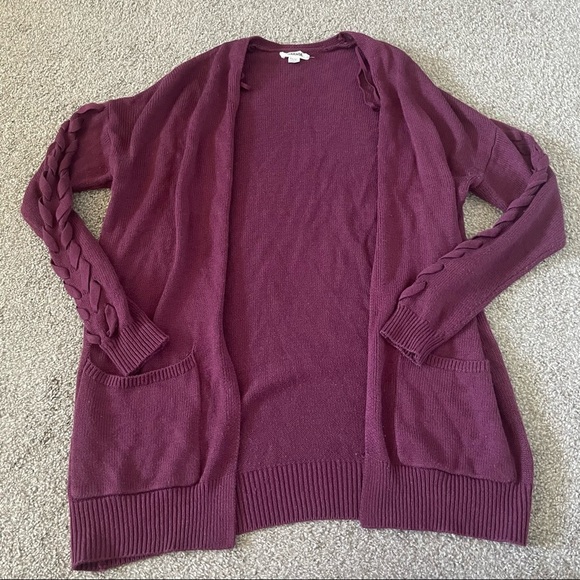 3/$25 Garage Burgundy Cardigan - Picture 4 of 4